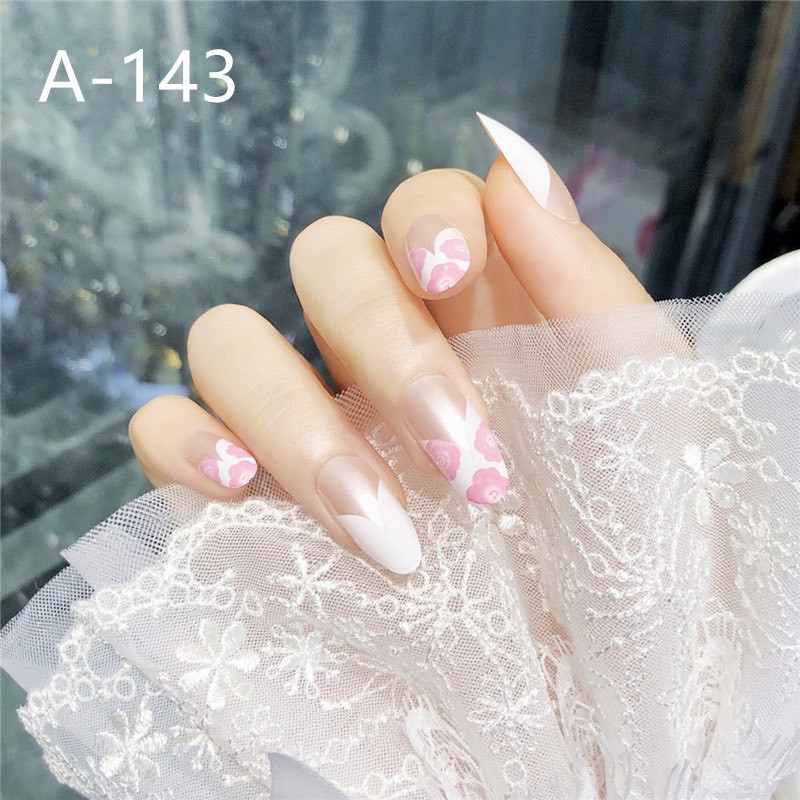 Set 24 móng tay giả khuôn bầu tròn trang trí nữ tính phong cách Nhật Bản