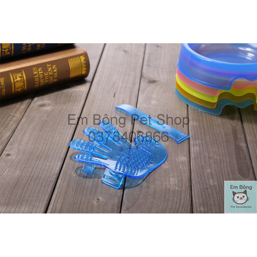 Găng tay tắm cho chó mèo