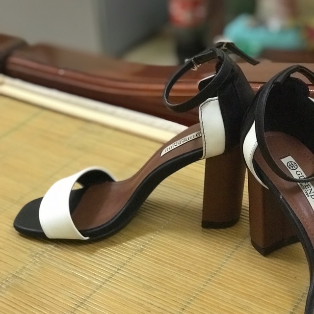Giầy việt nam xuất khẩu GDFENDU- hàng xuất dư size 36
