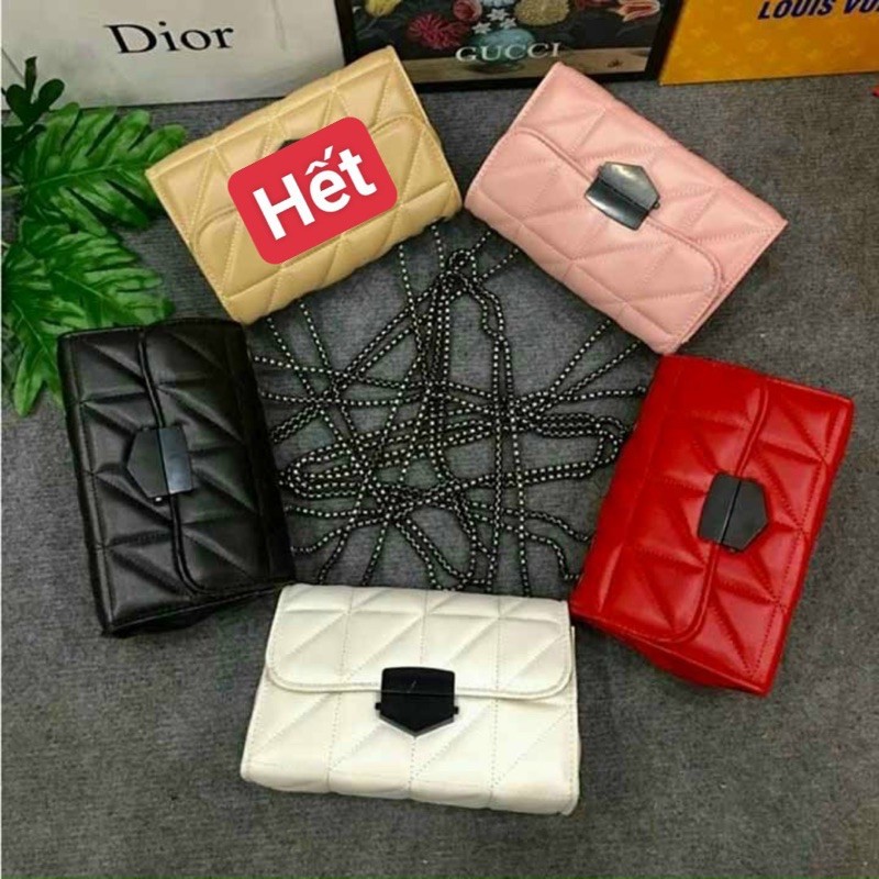 HCM - TÚI ĐEO VAI KHOÁ BẤM DÂY XÍCH ĐEN SIZE 20x16cm
