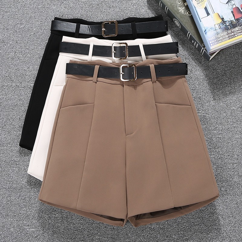 Quần short nữ ống rộng cạp cách điệu chữ V, có 2 túi trước chất liệu Tuyết Mưa loại 1