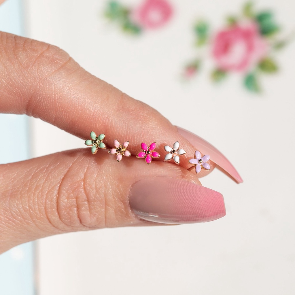 1 Đôi Bông Tai Mạ Vàng 18K Hình Bông Hoa Màu Sắc