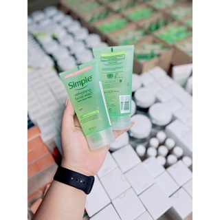 Sữa rửa mặt Simple Refreshing Facial Wash