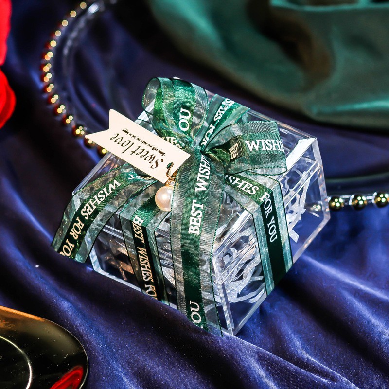 Hộp đựng quà trong suốt mica cứng thắt ruy băng, đính ngọc, rơm lót, hộp trong suốt trang trí | BigBuy360 - bigbuy360.vn