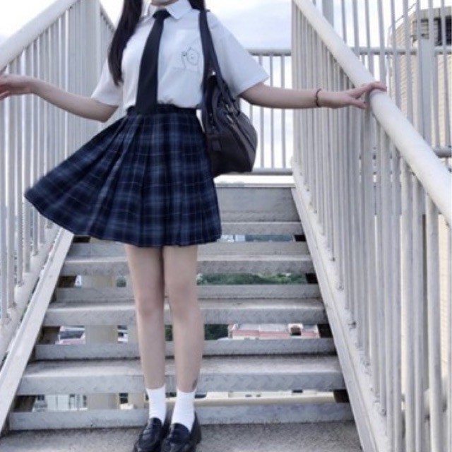 Áo sơ mi gấu cộc tay kèm cavat TH6