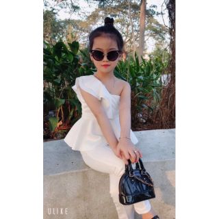Bộ bèo lệch vai
