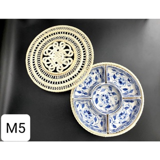 Khay mứt kẹo sứ Bát Tràng.