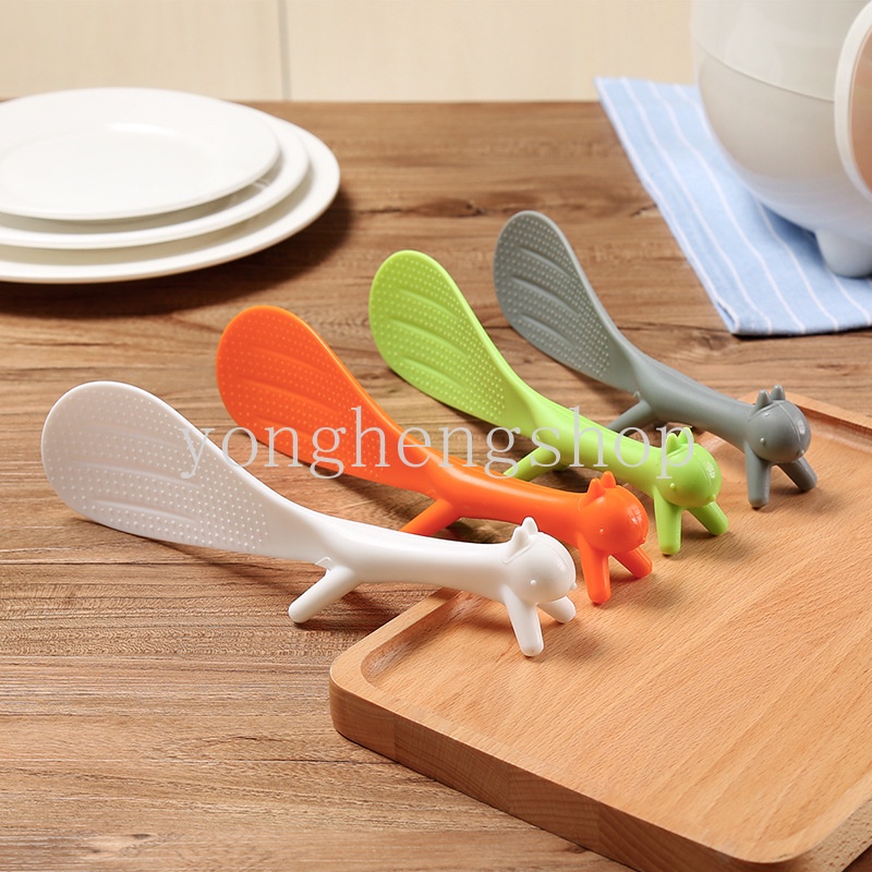 Muỗng Xới Cơm Chống Dính Hình Sóc Hoạt Hình Dễ Thương