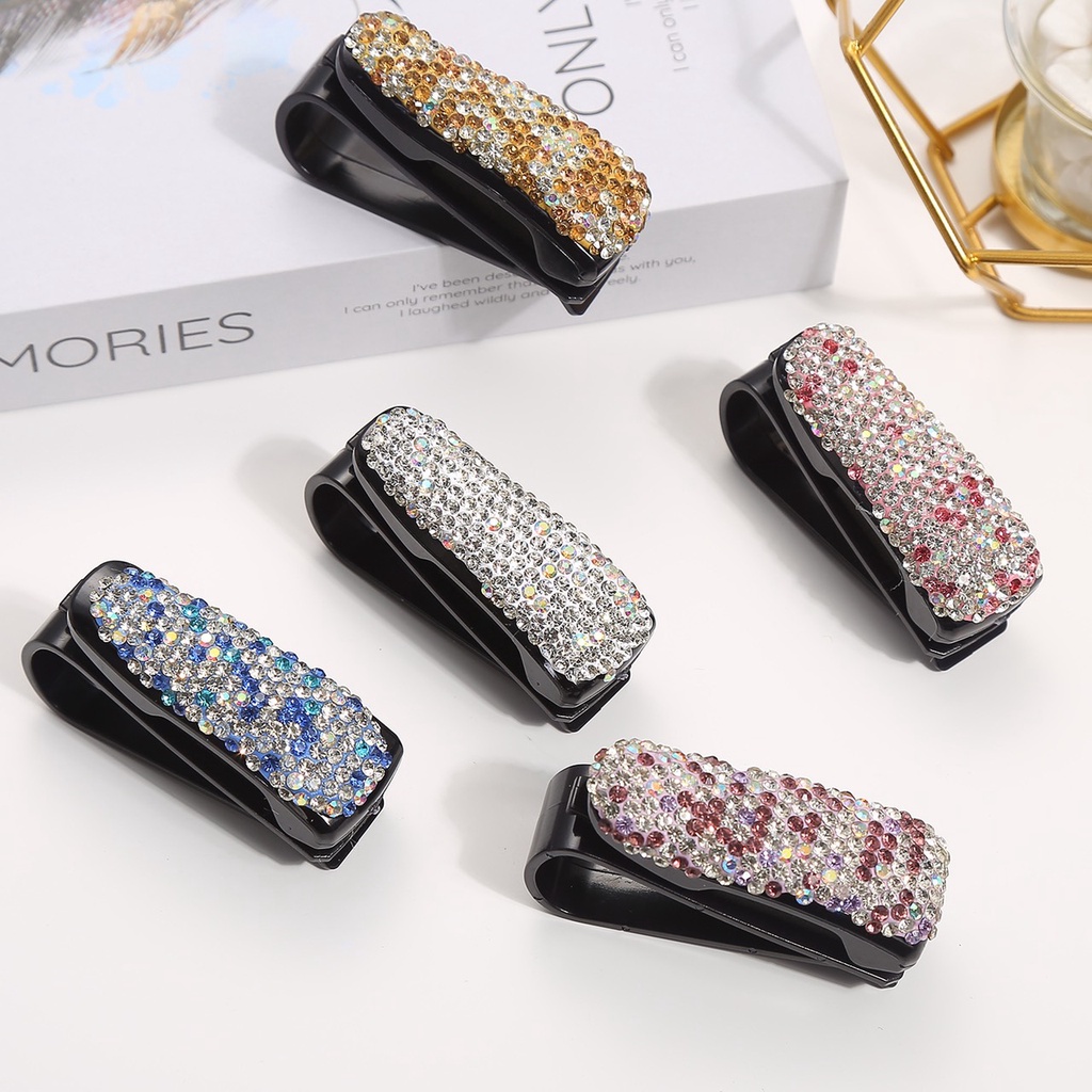 Kẹp treo mắt kính trên xe hơi - Kẹp cài kính ô tô độc đáo nhiều màu