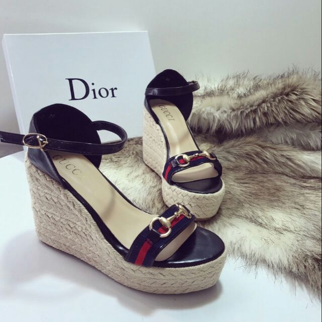 Giày đế xuồng gucci