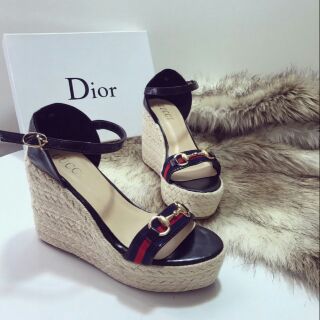 Giày đế xuồng gucci
