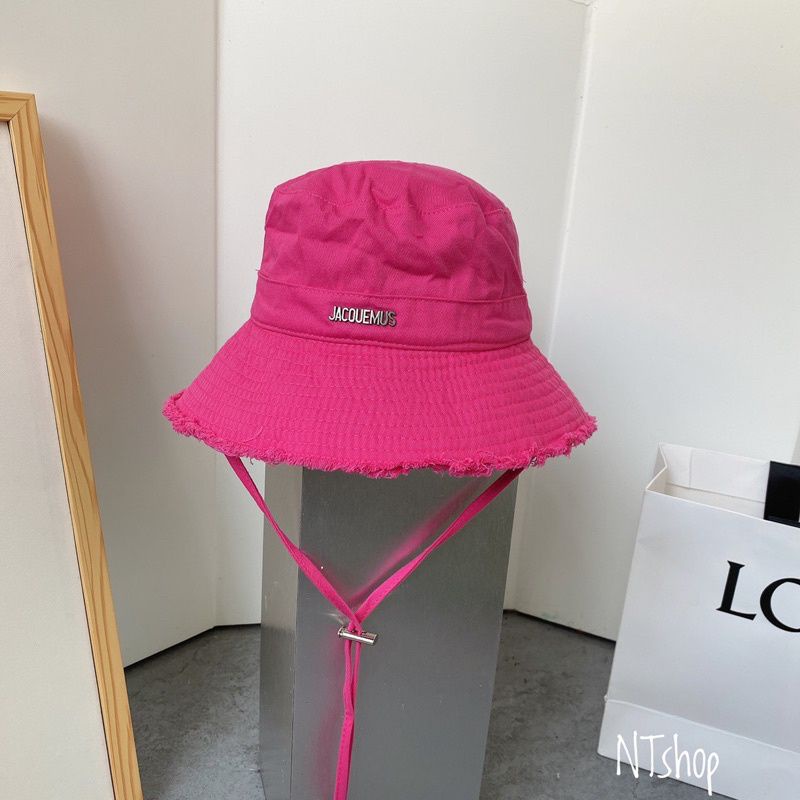 Mũ tai bèo JACQUEMUS. nón butket unisex