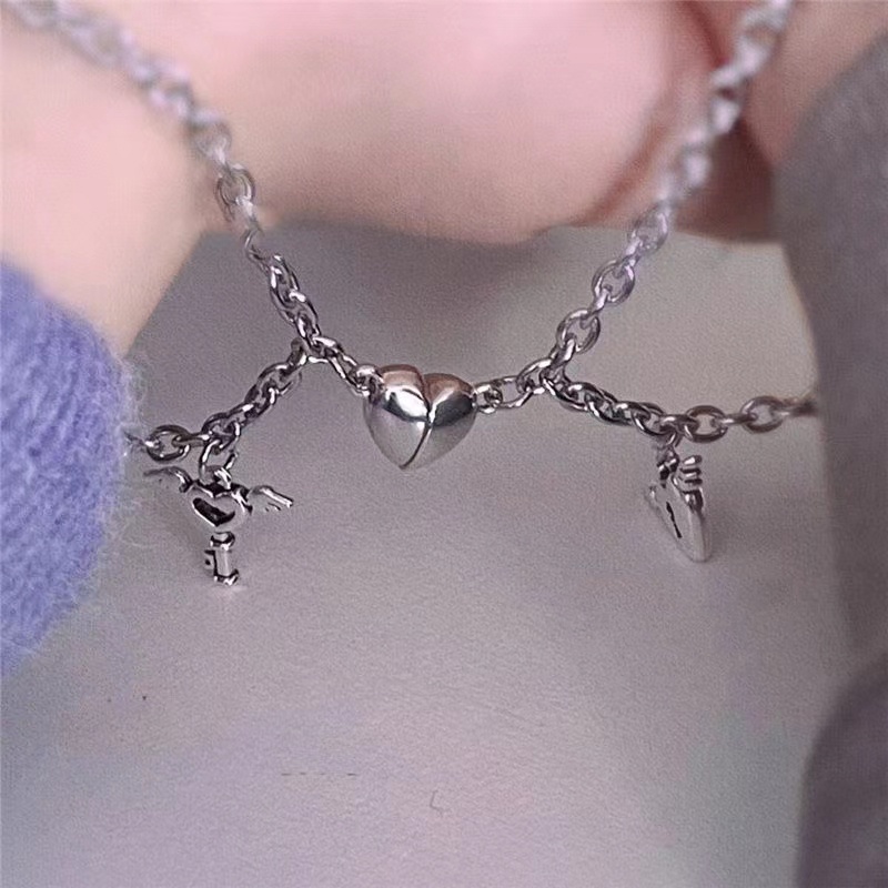 Vòng Tay Dây Xích Gắn Chìa Khóa/Trái Tim/Chìa Khóa Màu Bạc Đơn Giản Thời Trang Cho Cặp Đôi