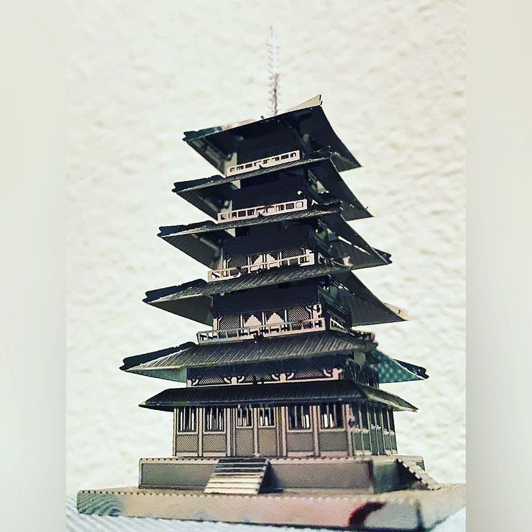 Mô Hình 3D Kim Loại Chùa 5 Tầng Của Nhật Bản