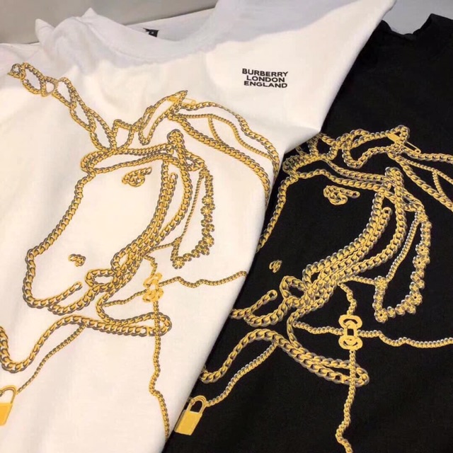 Áo phông ngựa 1 sừng