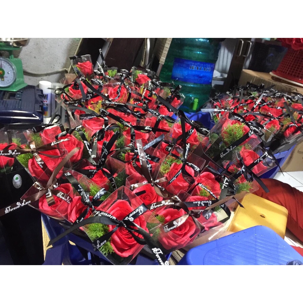 Hoa Hồng 1 bông  kính meka tặng người thân giá sỉ