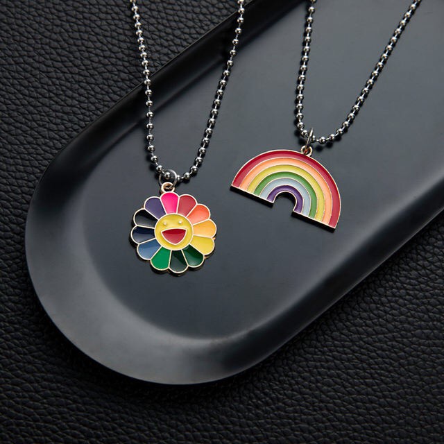Vòng cổ hình hoa hướng dương màu bảy sắc cầu vồng độc đáo