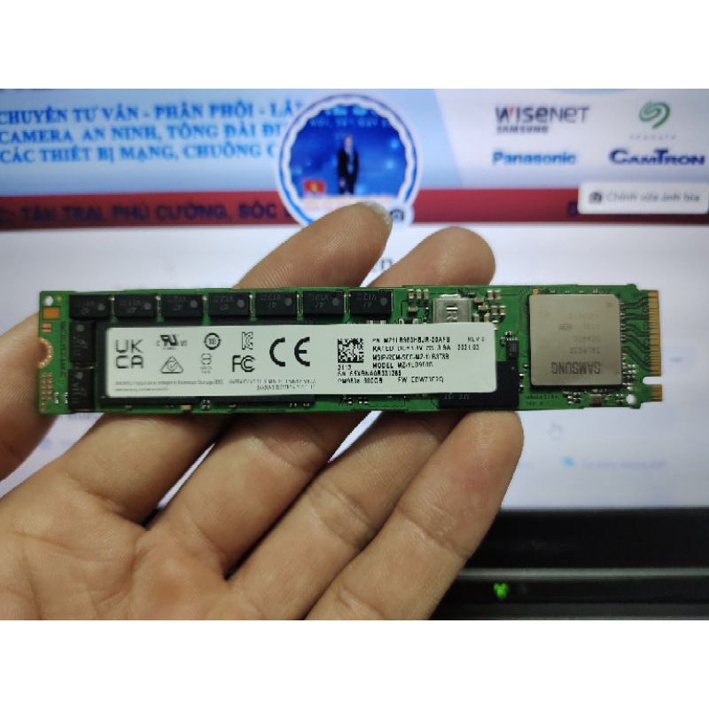 Ổ Cứng SSD 900GB 1.92TB Samsung PM983a Enterprise NVMe M2 PCIe Gen 3 x4 22110  - BH 1 Năm