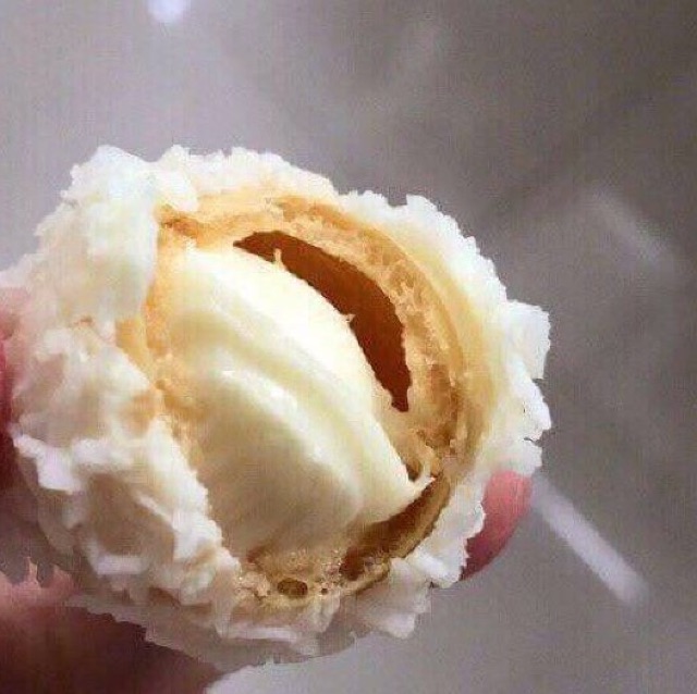 RAFFAELLO HỘP NƠ ĐỎ SANG TRỌNG