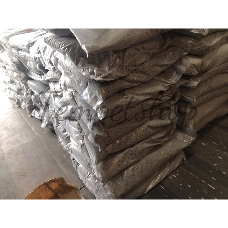 Cát vệ sinh cho mèo Việt Nam bao 5kg