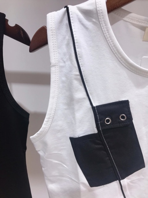 Áo ba lỗ túi trước cho bé trai