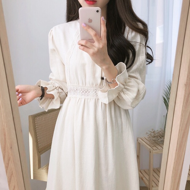 Đầm trắng maxi dáng dài Thucucstore váy dáng dài tay bồng tiểu thư phong cách Hàn Quốc