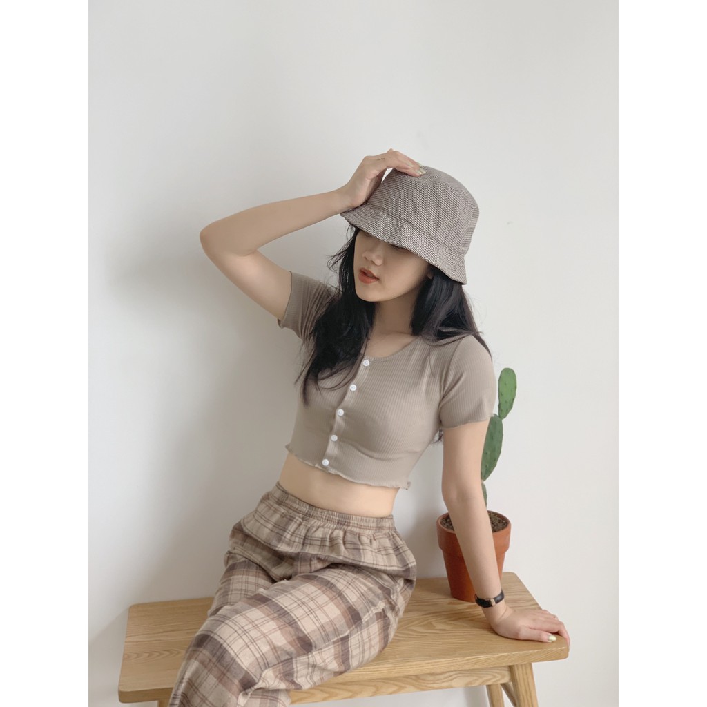 [Mã WASKT304 giảm 15% tối đa 30K đơn 99K] áo thun cúc ngực ngắn tay TKP96 1994closet | BigBuy360 - bigbuy360.vn