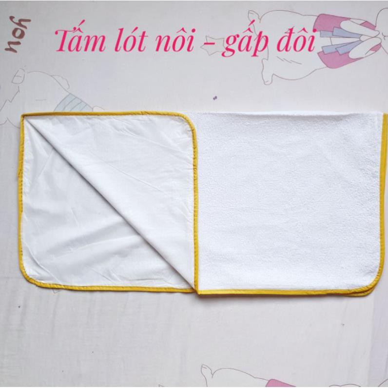 Set 2 tấm lót nôi, miếng lót nôi cho bé kích thước 60x60cm, chống thấm êm ái mềm mại cho bé, hiệu KACHOO