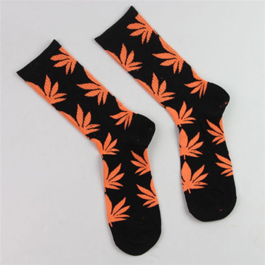 Tất cotton cổ cao họa tiết hình chiếc lá cho nam nữ