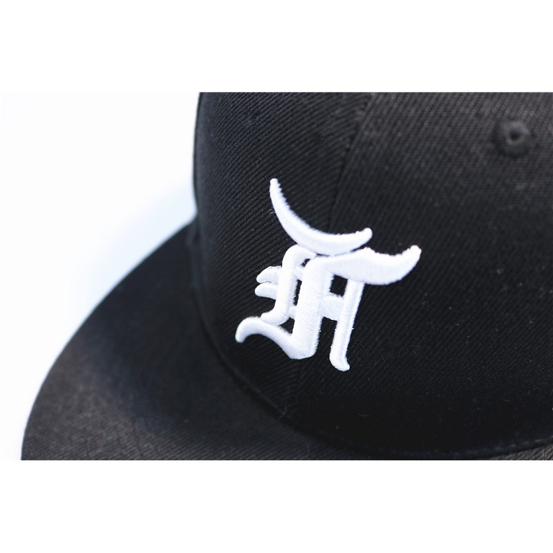 Mũ Fear Of God Essentials N3w Era fitted cap