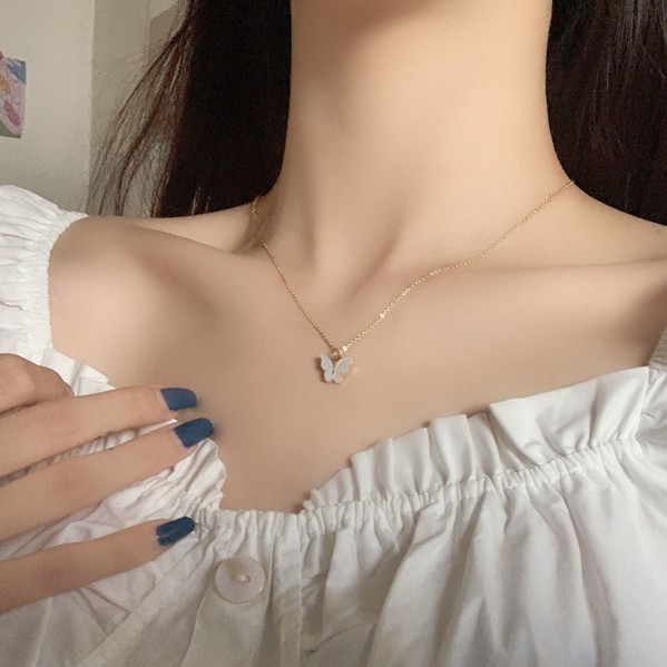 Dây Chuyền Hợp Kim Mặt Hình Bươm Bướm Xinh Xắn Cho Nữ