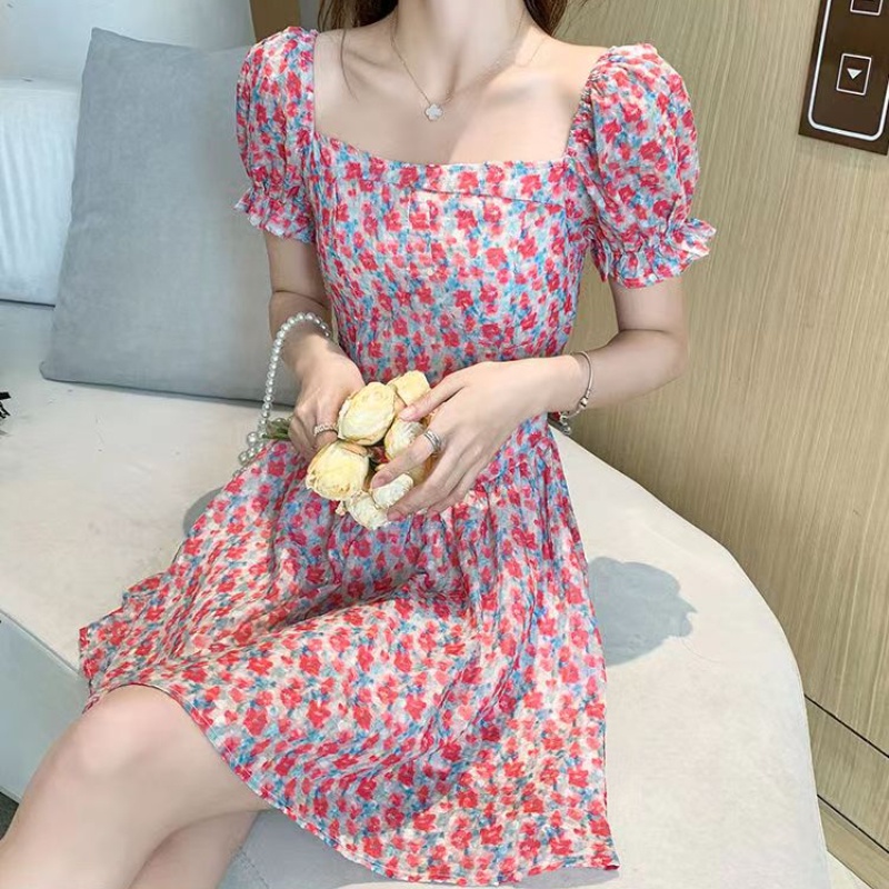 Đầm hoa Perty cổ vuông phong cách mùa hè thời trang cho nữ