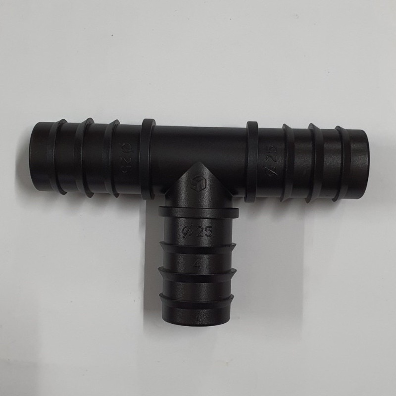 T nối ống LDPE 25 mm dùng trong hệ thống tưới tự động