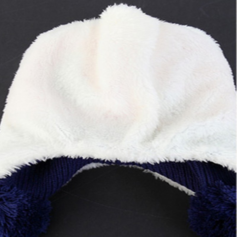 Bộ mũ len và khăn choàng cổ họa tiết đáng yêu dành cho em bé