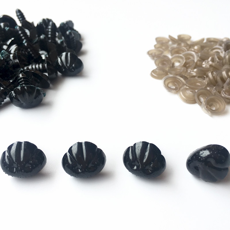Set 100 Mũi Bằng Nhựa Màu Đen Dùng Làm Thú Nhồi Bông/ Gấu Bông/ Búp Bê DIY