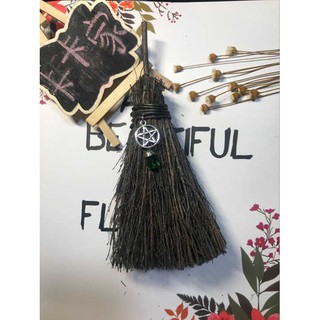 Chổi phù thủy (cỡ vừa) - Pentagram Witch Broom (Size Medium)