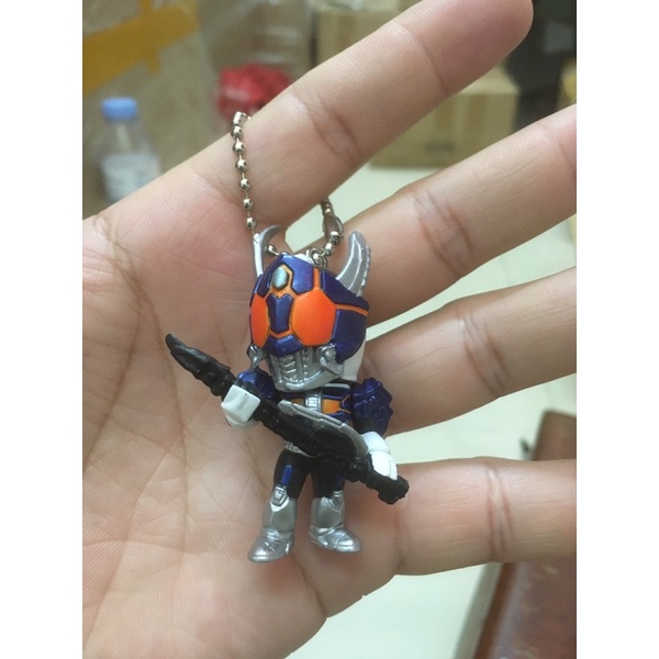 Móc khoá mô hình siêu nhân tàu giời gian kamen rider den-o