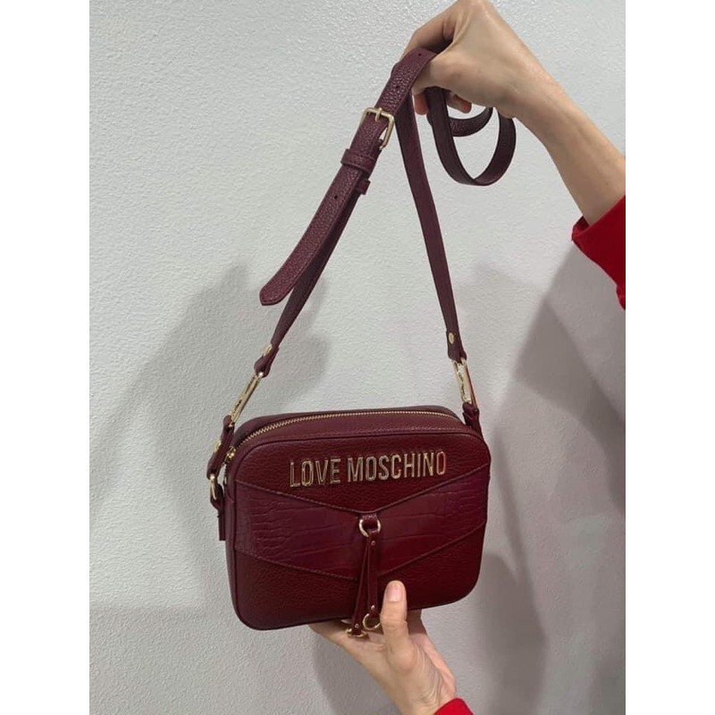 TÚI MOSCHINO MÀU ĐỎ ĐÔ