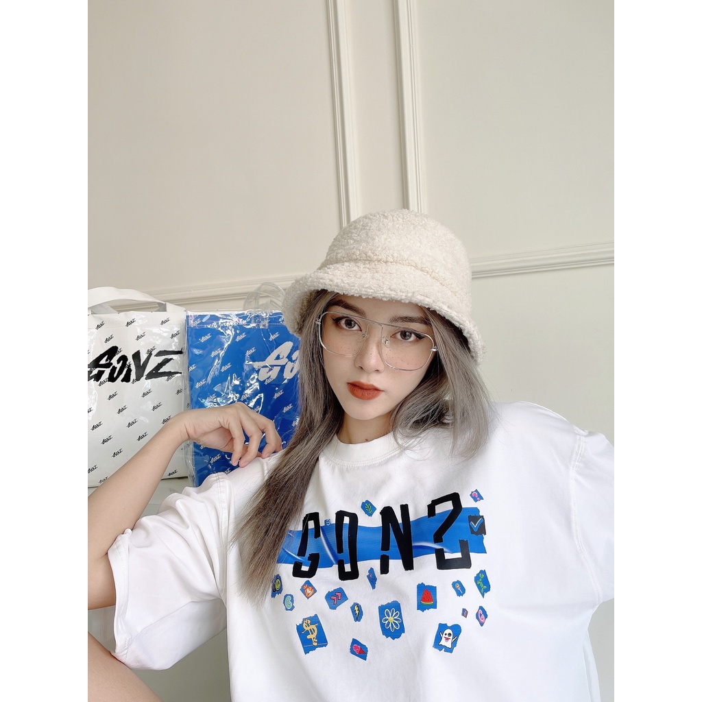 Áo Thun Form Rộng Trắng Tee Gonz Sticker | BigBuy360 - bigbuy360.vn