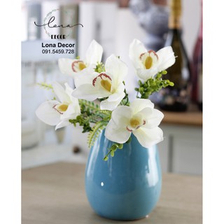 Hoa lụa - địa lan chùm