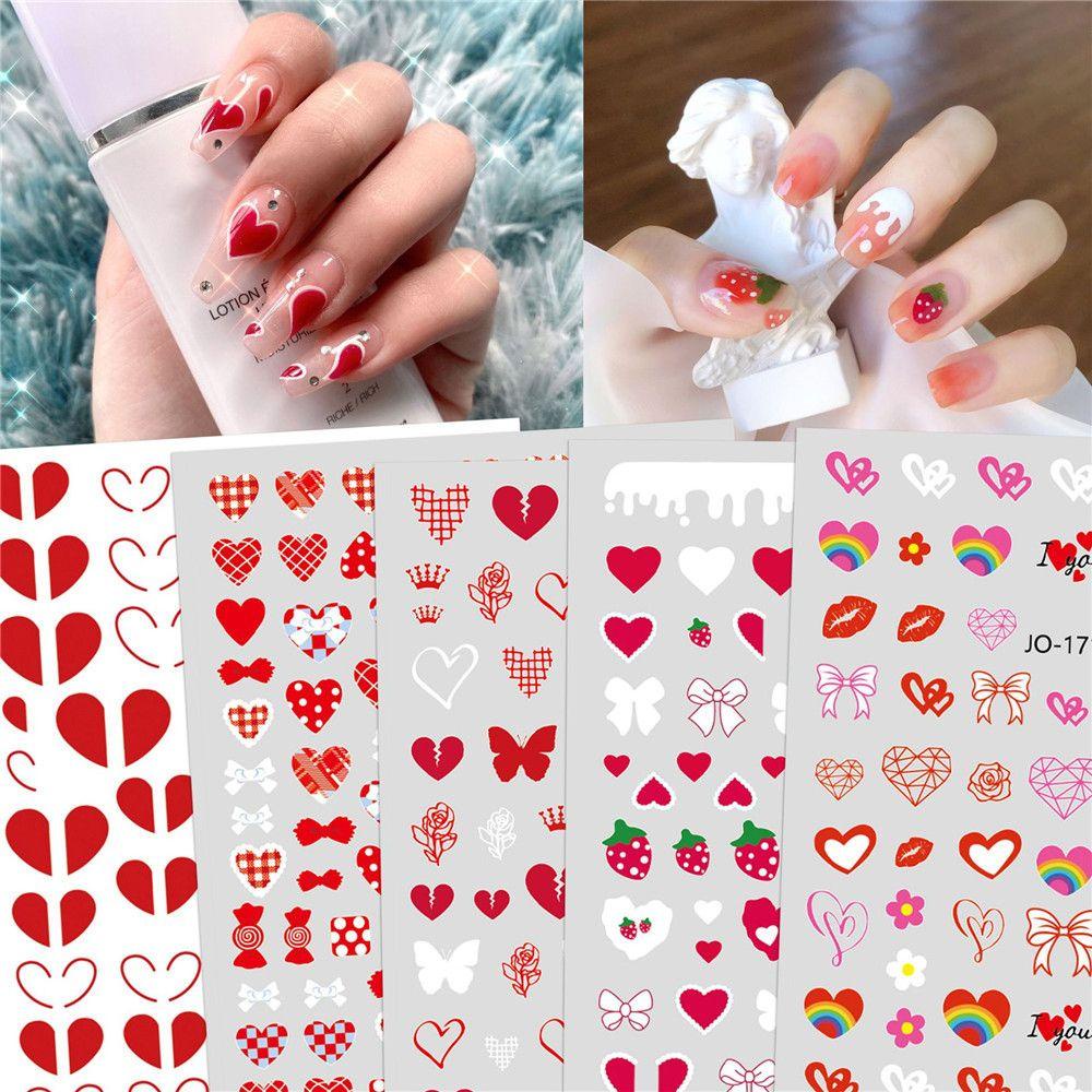 Sticker Dán Móng Tay Hình Trái Tim Xinh Xắn