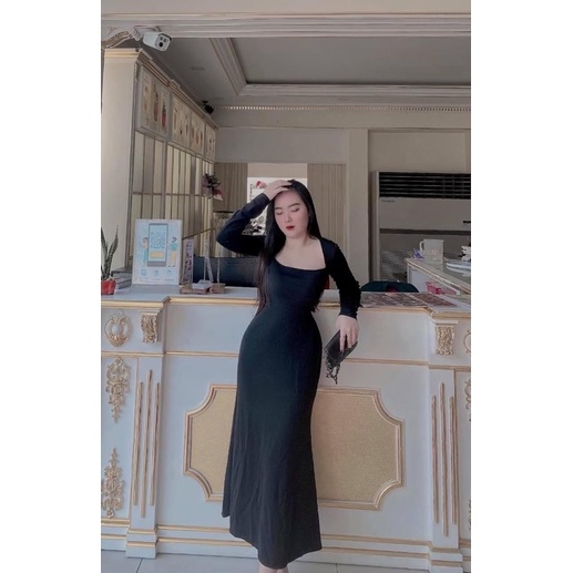 Maxi đuôi cá tay dài