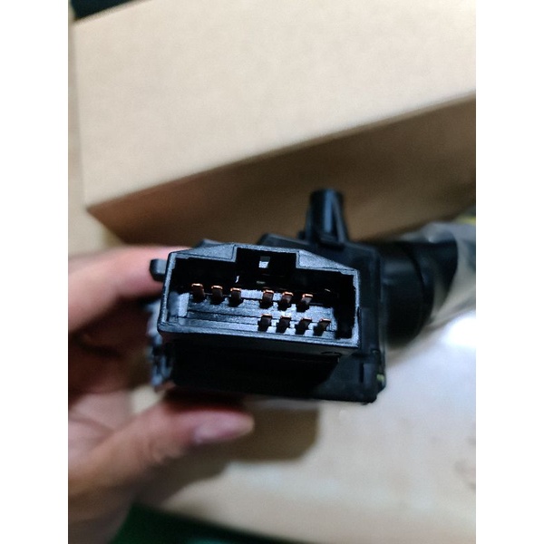 Công tắc gạt mưa int i10 grand xịn chính hãng