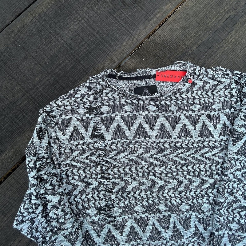Áo len “TVD BROCADE LONG SLEEVE”