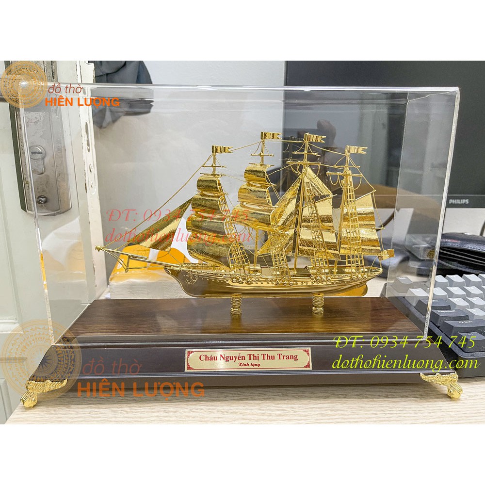 Thuyền buồm mạ vàng 24K làm quà sinh nhật, lên chức,hội nghị