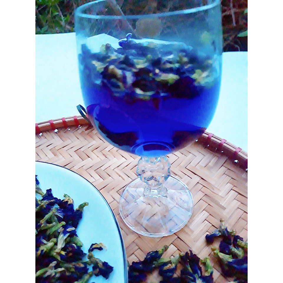 Trà hoa đậu biếc sấy khô, hoa đậu biếc làm xôi nấu chè