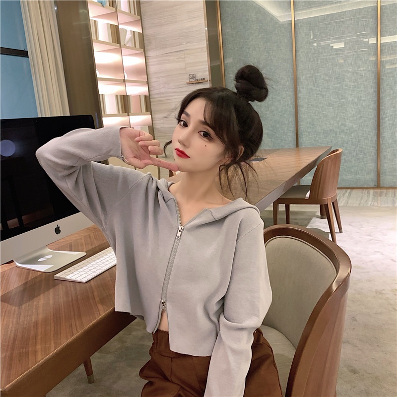 Áo Croptop Tay Dài Có Mũ Trùm Đầu Cho Nữ