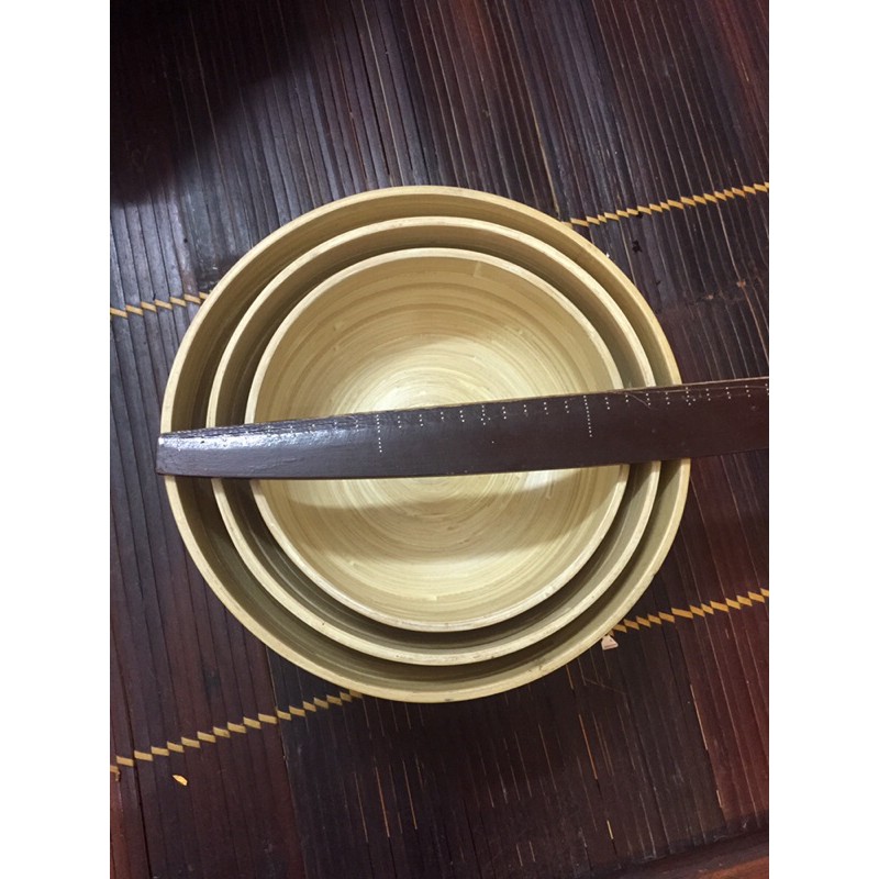 Bát tre ngâm tay làm nail, đắp mặt nạ