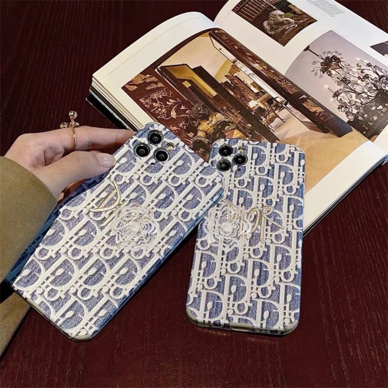 Ốp vải chữ thêu nỗi