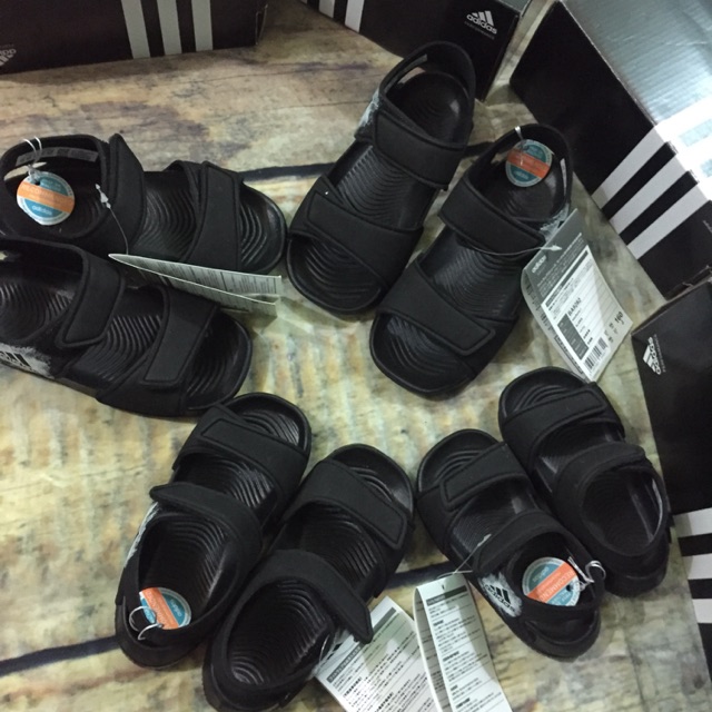 Sandal